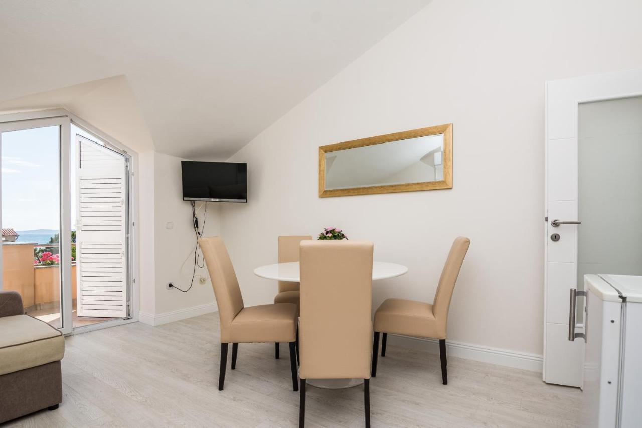 Apartments Medanic - Private Pool Privlaka  Luaran gambar
