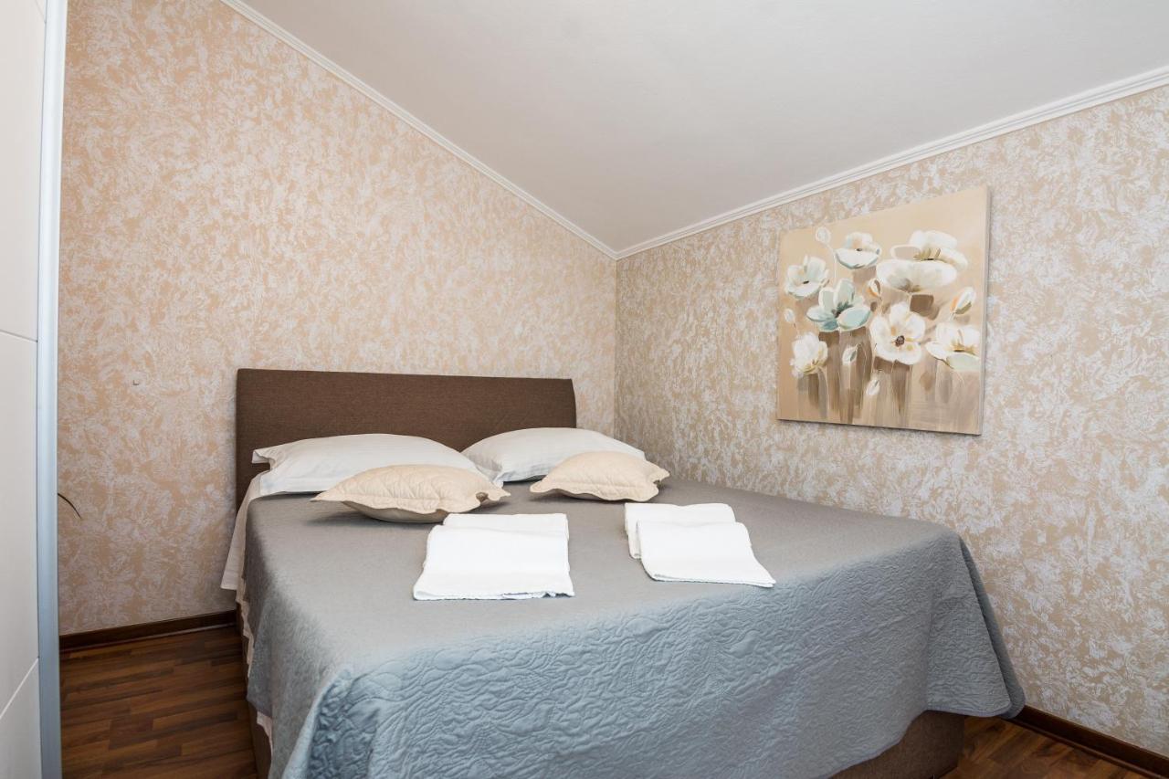 Apartments Medanic - Private Pool Privlaka  Luaran gambar