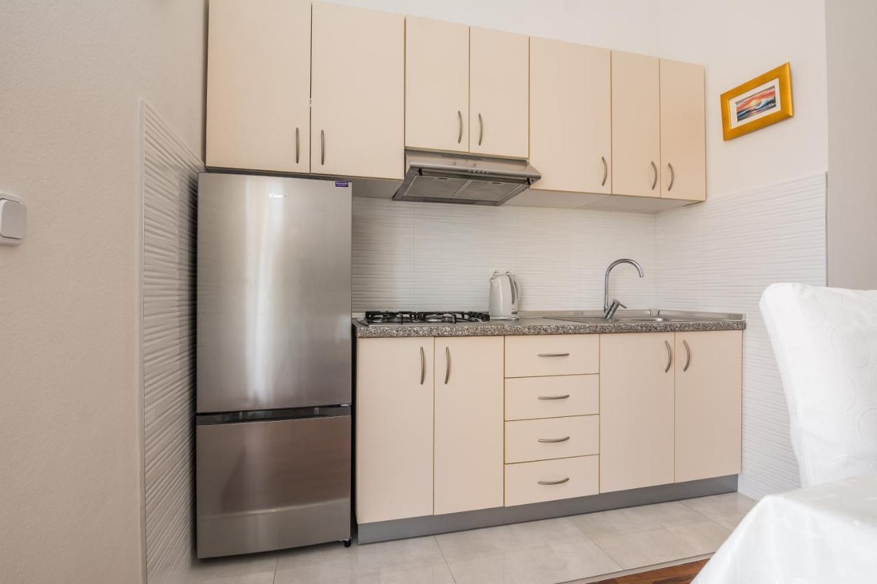 Apartments Medanic - Private Pool Privlaka  Luaran gambar